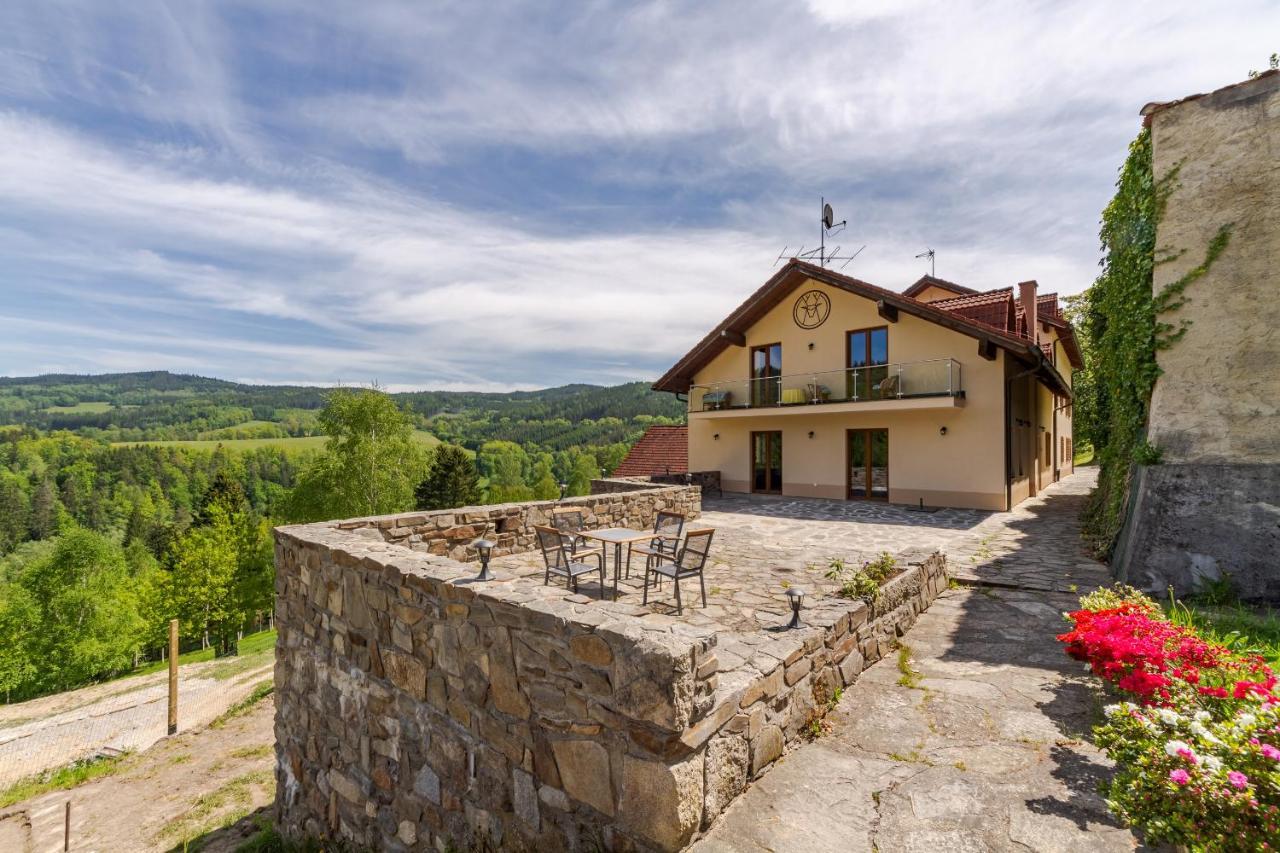 Hotel Studenec Rožmberk Rožmberk nad Vltavou Exteriér fotografie